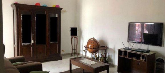 3 rooms Apartment in Marano Marchesato, Italy No. 182327 6