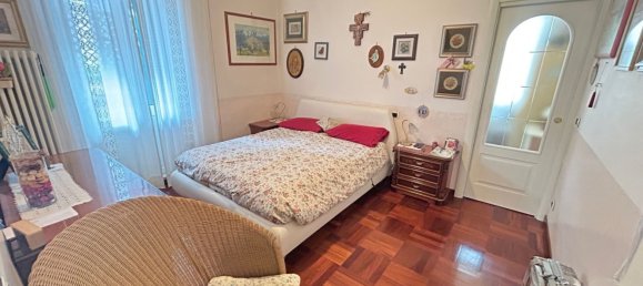 4 rooms Penthouse in Rome, Italy No. 28590 17