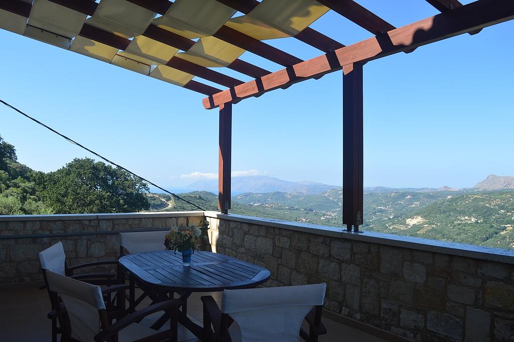 Коммерческая недвижимость с 3 спальнями в Ханья, Греция № 207