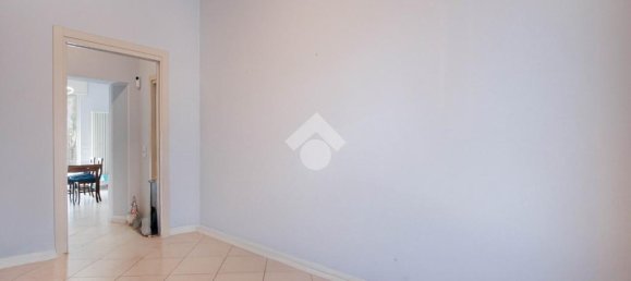 Apartamento de 3 dormitorios en Bardolino, Italy No. 309929 17