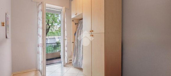 Apartamento de 3 dormitorios en Bardolino, Italy No. 309929 16