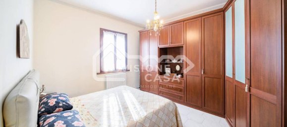 4 rooms Villa in Reggio Emilia, Italy No. 37599 74