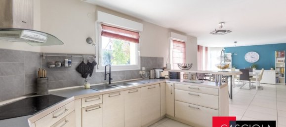 4 Schlafzimmer Haus in Cuvry, France, Nr. 324795 10