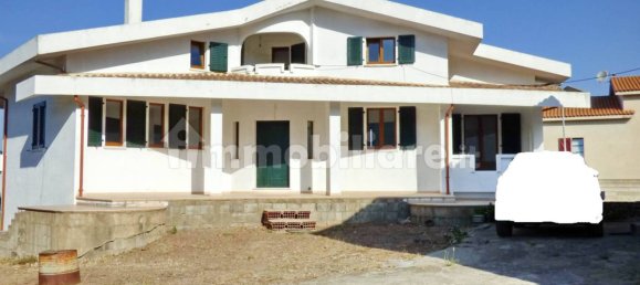 Villa de 4 dormitorios en Bauladu, Italy No. 147244 3