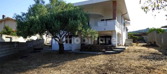 Villa de 4 dormitorios en Bauladu, Italy No. 147244 46