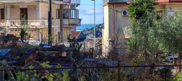 3 rooms Apartment in Salerno, Italy No. 171214 13