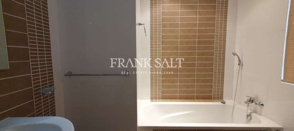 Apartamento T2 em Saint Julian's, Malta N.º 11626 3