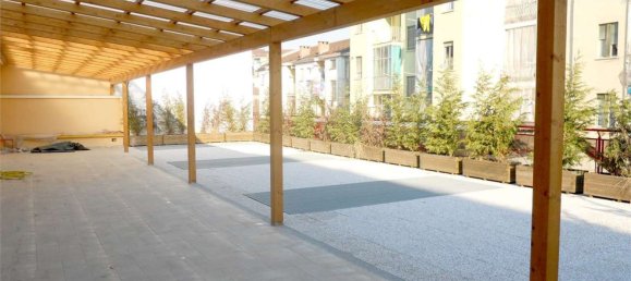 3 rooms Apartment in Moncalieri, Italy No. 140097 2