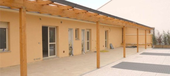 3 rooms Apartment in Moncalieri, Italy No. 140097 6