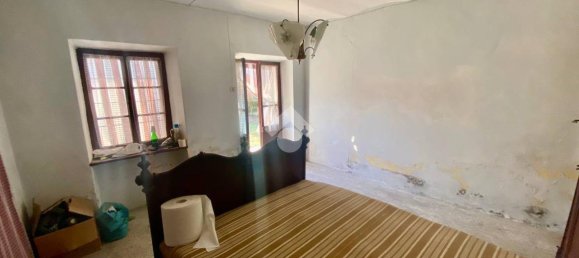 5-salle Maison à Castellamonte, Italy No. 18005 36