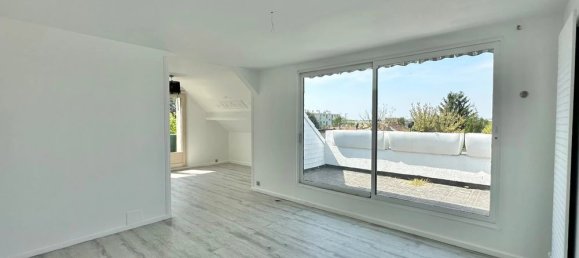 3 chambres Appartement à Noisy-le-Grand, France No. 177768 7