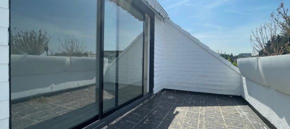 3 chambres Appartement à Noisy-le-Grand, France No. 177768 9