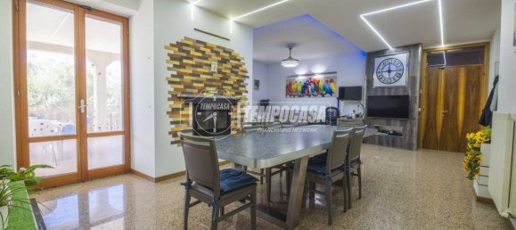 3 Schlafzimmer Wohnung in Corridonia, Italy, Nr. 278834 7