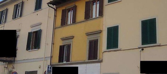 80m² Commercial property in Florence, Italy No. 334709 2