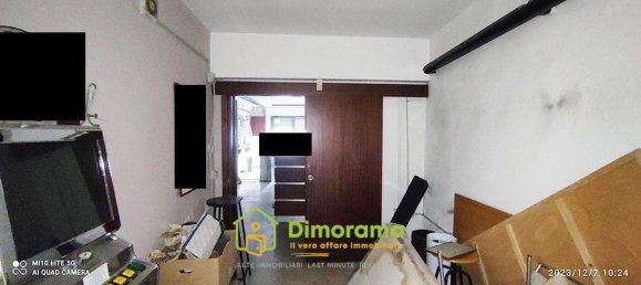 80m² Commercial property in Florence, Italy No. 334709 3
