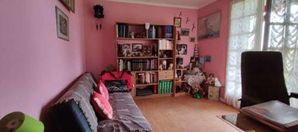 Casa de 2 dormitorios en Montargis, France No. 96853 5