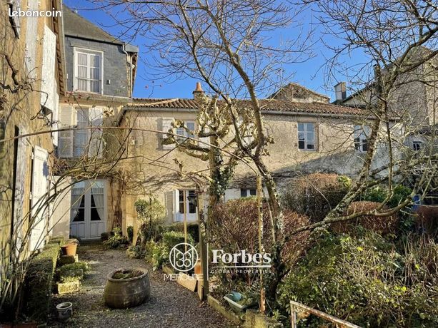 3 Schlafzimmer Haus in Deux-Sevres, France, Nr. 304520