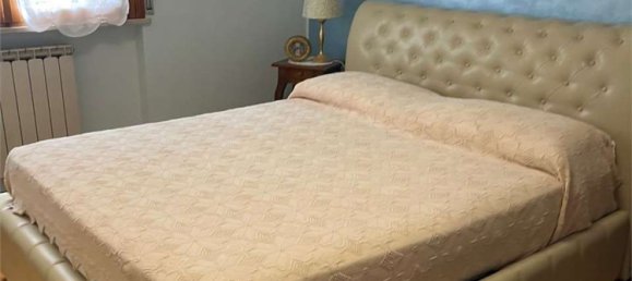 4-salle Appartement à Falconara Marittima, Italy No. 99900 14