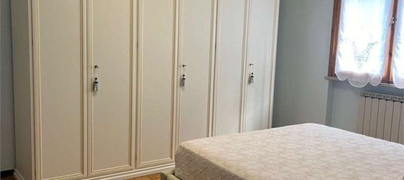 4-salle Appartement à Falconara Marittima, Italy No. 99900 12