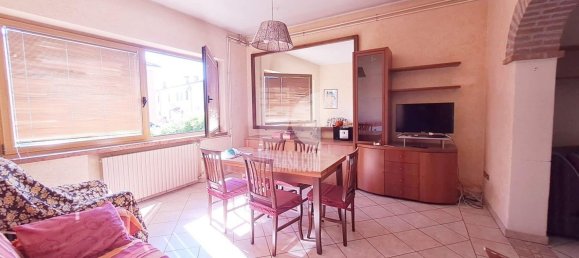 Casa de 4 dormitorios en Porto Mantovano, Italy No. 362209 11