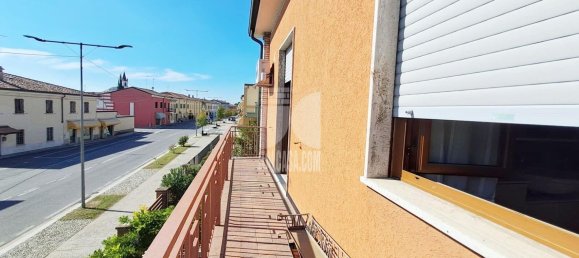 Casa de 4 dormitorios en Porto Mantovano, Italy No. 362209 20