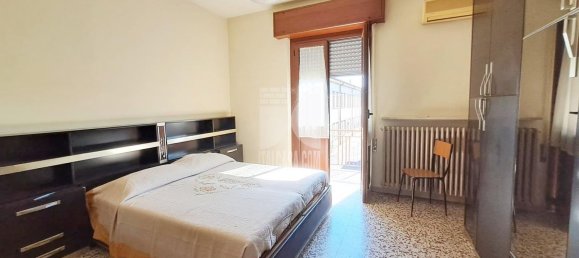 Casa de 4 dormitorios en Porto Mantovano, Italy No. 362209 17