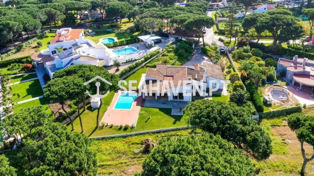 3 bedrooms Villa in Quarteira, Portugal No. 172118