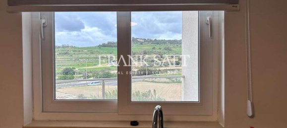 2 chambres Appartement à Saint Paul's Bay, Malta No. 11402 6