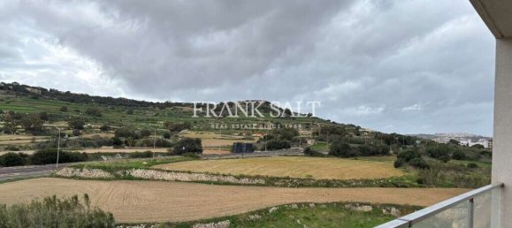 2 chambres Appartement à Saint Paul's Bay, Malta No. 11402 2