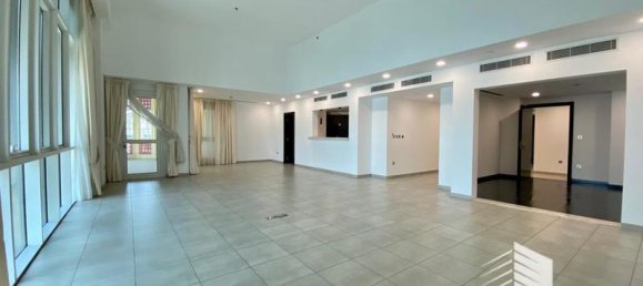Apartamento de 3 dormitorios en Palm Jumeirah, UAE No. 12909 2