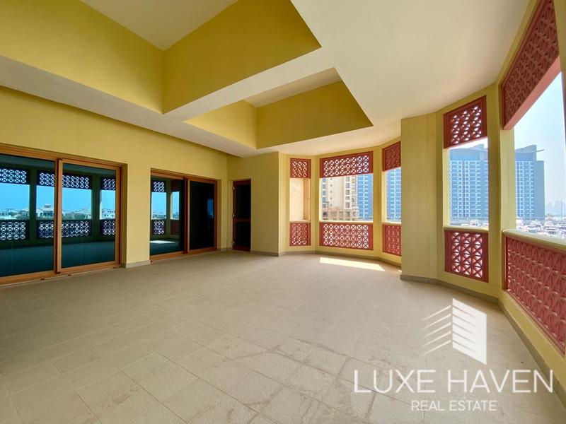 Apartamento de 3 dormitorios en Palm Jumeirah, UAE No. 12909