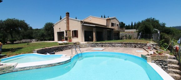 4 غرف نوم فيلا في Corfu, Greece رقم 8910 2