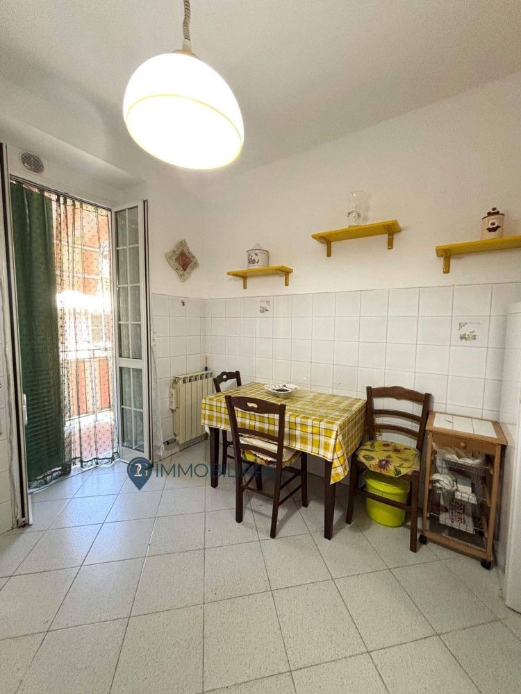 Квартира с 3 спальнями в Специя, Италия № 383332