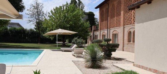 2 bedrooms House in Rottofreno, Italy No. 366054 2