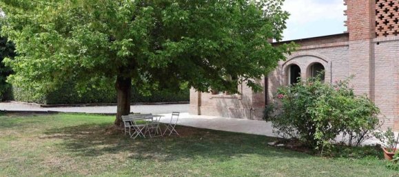 2 bedrooms House in Rottofreno, Italy No. 366054 4