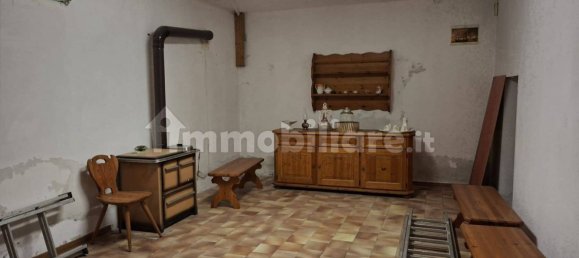 4 Schlafzimmer Haus in Alessandria, Italy, Nr. 319590 8