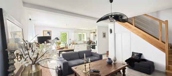 3 bedrooms Villa in Elven, France No. 291331 6