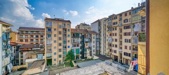 Apartamento de 2 habitaciónes en Turin, Italy No. 81122 31