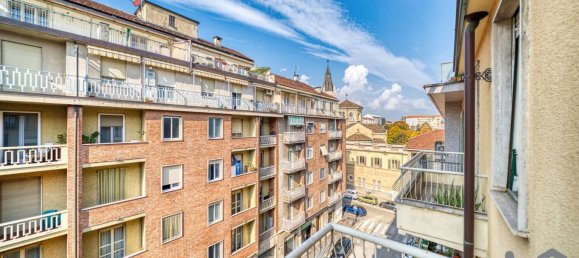 Apartamento de 2 habitaciónes en Turin, Italy No. 81122 30
