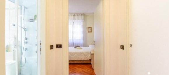 3 rooms Apartment in Meda, Italy No. 43488 16