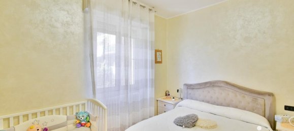 3 rooms Apartment in Meda, Italy No. 43488 18