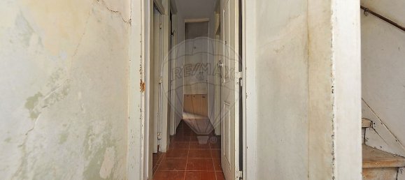 Bâtiment à Lisbon, Portugal 160m² No. 52321 2