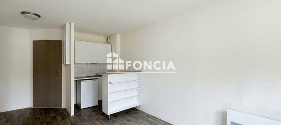 Apartamento de 1 dormitorio en Caen, France No. 293161 3