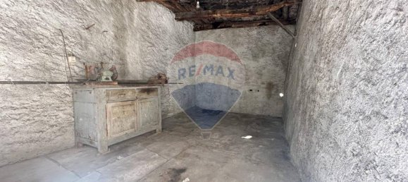 Apartamento de 3 divisões em Montegrino Valtravaglia, Italy N.º 80517 19