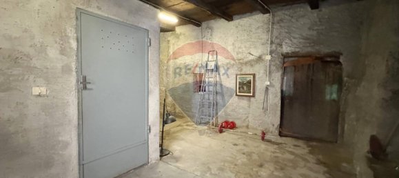 Apartamento de 3 divisões em Montegrino Valtravaglia, Italy N.º 80517 21