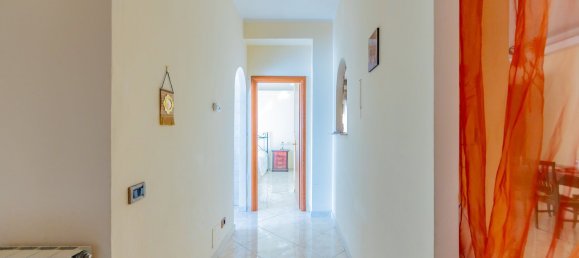 3 Schlafzimmer Wohnung in Rome, Italy, Nr. 339438 30