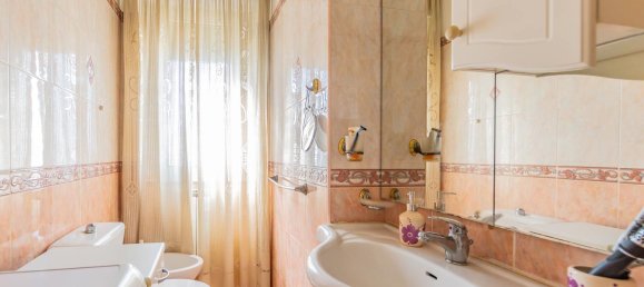 3 Schlafzimmer Wohnung in Rome, Italy, Nr. 339438 19