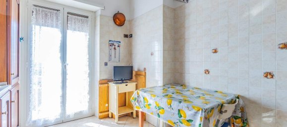 3 Schlafzimmer Wohnung in Rome, Italy, Nr. 339438 16