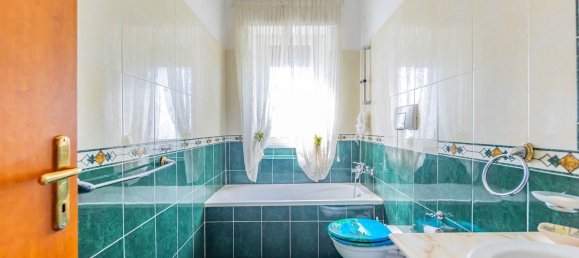 3 Schlafzimmer Wohnung in Rome, Italy, Nr. 339438 31