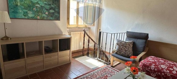 Casa de 6 habitaciónes en Pescaglia, Italy No. 68707 23